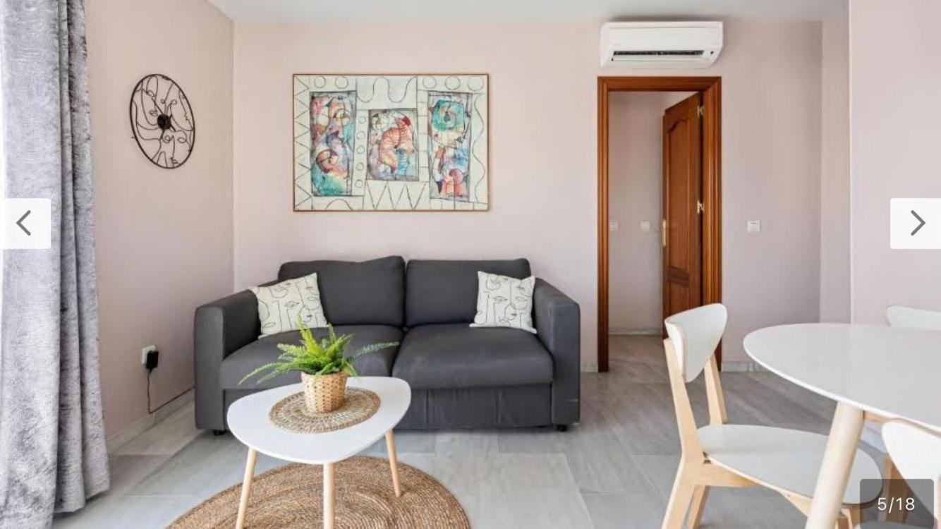 Luis Braille Apt Malaga Exterior photo